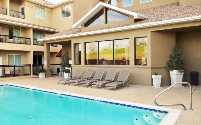 Country Inn & Suites by Radisson, Fort Worth West l-30 NAS JRB
