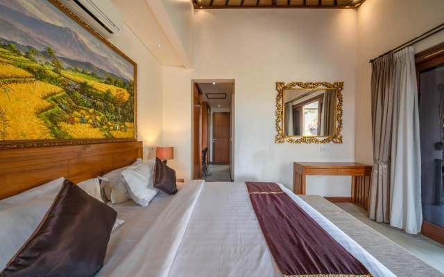 Villa Seacluded 1 - 3BR Villa in Central Seminyak - Large Pool