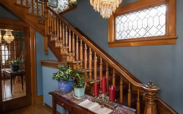 Astor House