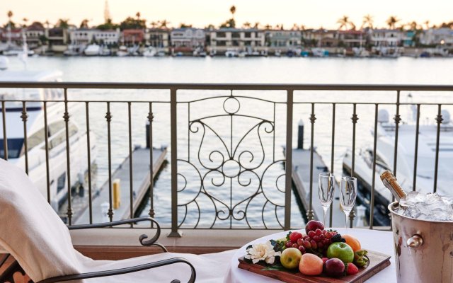 Balboa Bay Resort