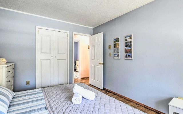 Updated Tobyhanna Home: Family & Pet Friendly