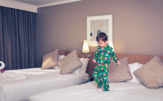 Mercure Sydney Parramatta