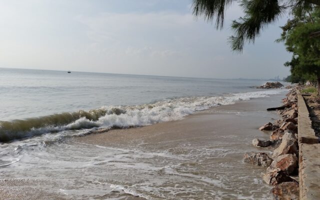 The Relaxing Room Mountain View at Baan Tew Lom Condominium Cha Am - Hua Hin