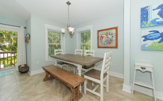 Azure Tides Apartment 3