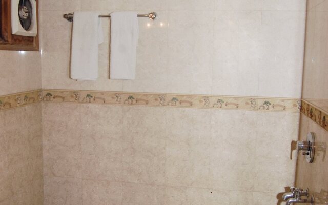 Townhouse 780 Hotel VM Residency