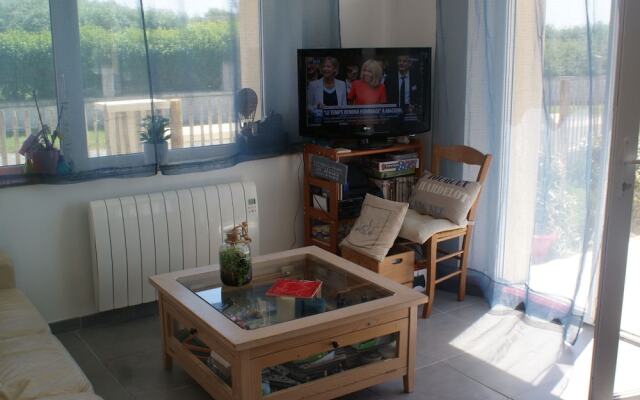 Fantastic Renovated House on the Opal Coast Cliffs