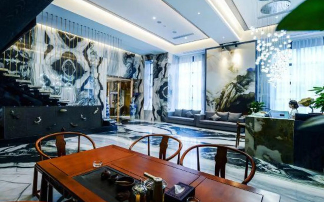 Jingsheng Hotel (Chongqing Daping Paradise Walk)