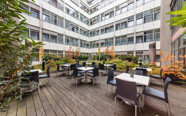 Garner Berlin Gendarmenmarkt, an IHG Hotel