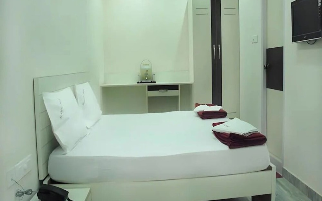 Rayas Executive Homes