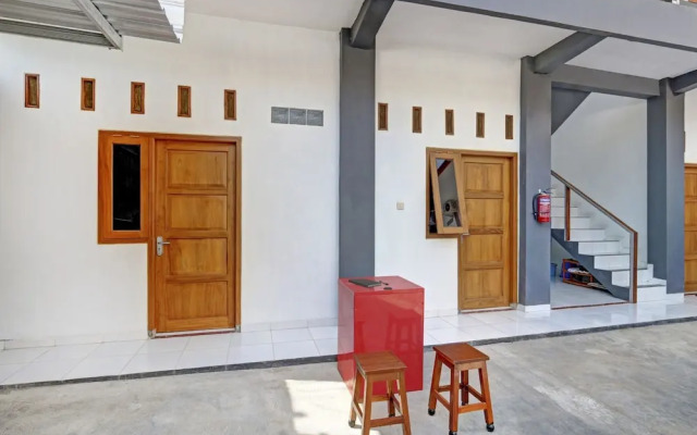 SPOT ON 90577 Griya Afifah Syariah
