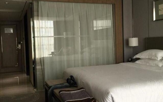 Zhuhai Herry Hotel