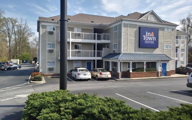 InTown Suites Extended Stay Greenville SC - Wade Hampton