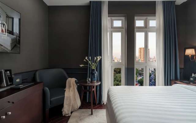 Kin Hotel Dong Du