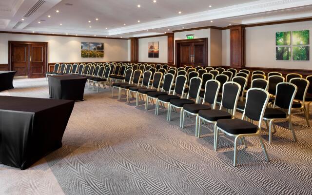 Holiday Inn Guildford by IHG