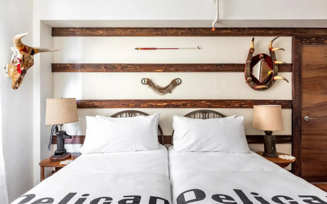 Pelican Hotel