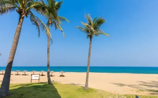 Cobblestone Holiday Apartment (Lingshui R&F Ocean Happy World)