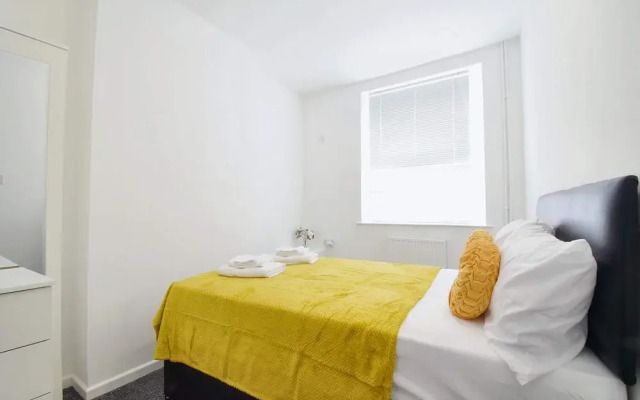 Host Stay Church Drive