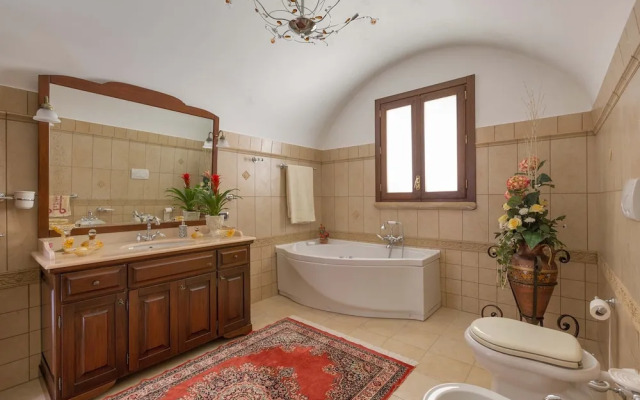 2498 Villa Raffaella by Barbarhouse