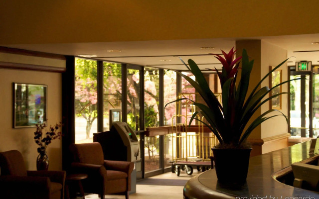 University Place Hotel & Conference Center