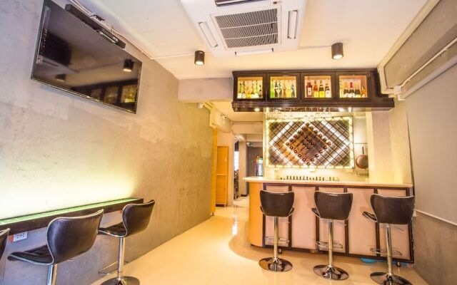 Phranakorn Hostel - Adults Only