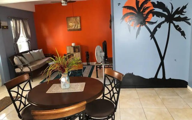 Family Friendly 2-bedroom Apartment in Vieux Fort