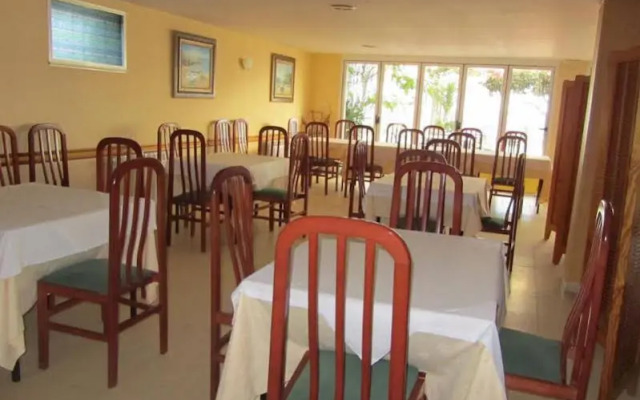 Hotel Playa Las Sinas