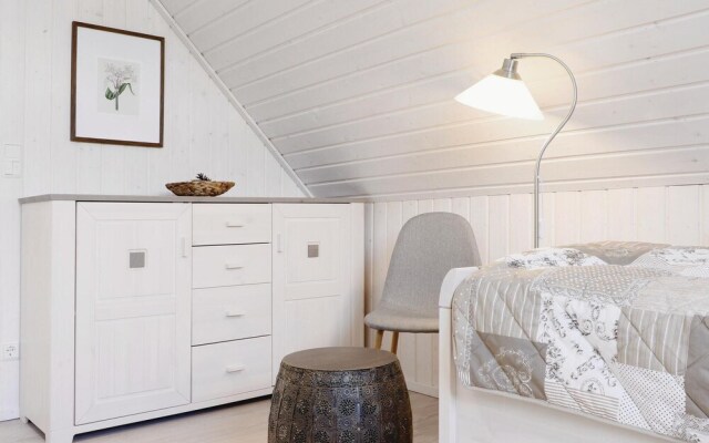 Stunning Home in Zerpenschleuse With 2 Bedrooms and Wifi