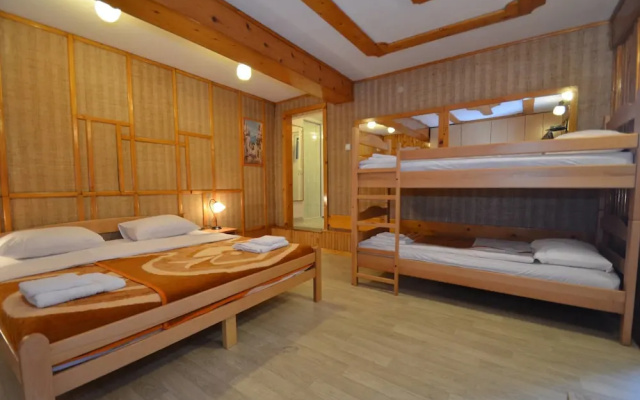 Apartments Corovic