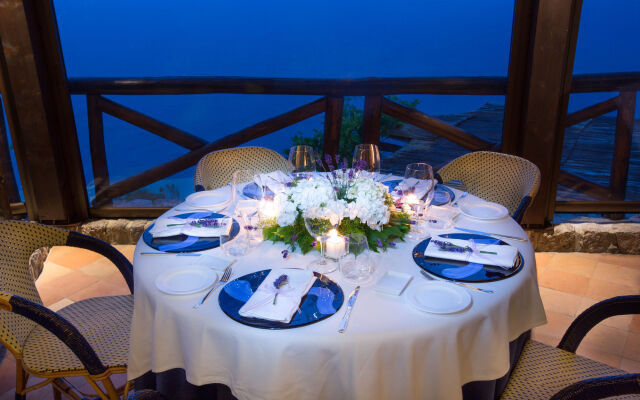 Monastero Santa Rosa Hotel & Spa