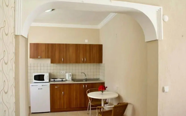 Club Alka Apart Hotel