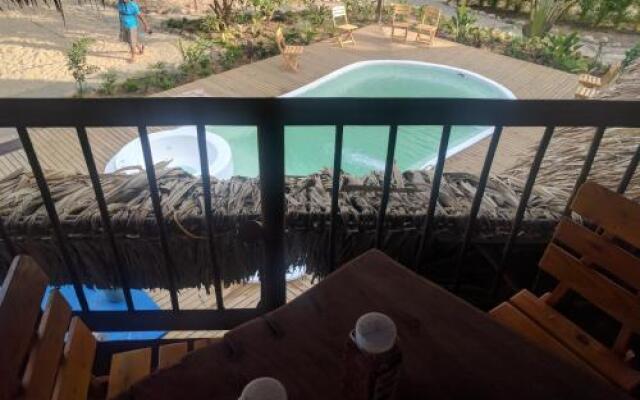 El Zoo Hostel & Pool