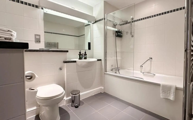 voco Oxford Spires by IHG