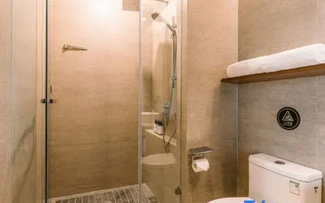 Homeinn Plus Hotel (Datong University South Railway Station)