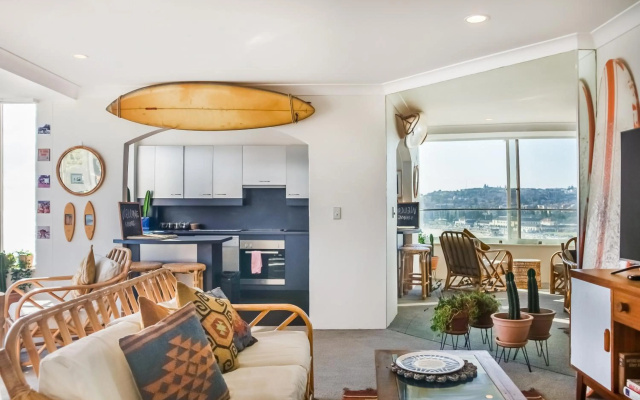 Bondi Cloud Surf House at Sydney Dreams Serviced Apartments – Guest Rooms – Sydney
