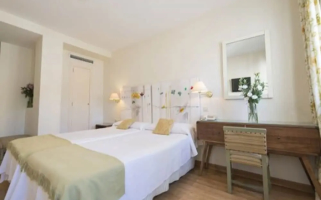 Hotel Alcántara