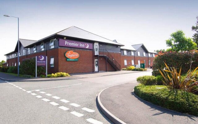 Premier Inn Swansea North