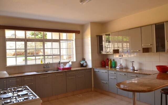 Dolfran Guest House