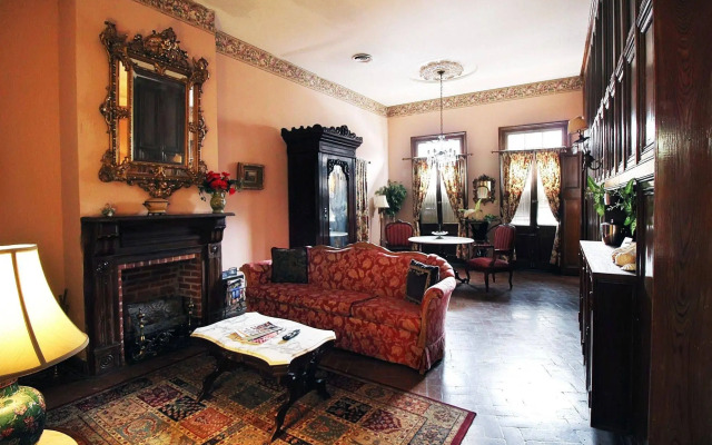 The Olivier House Hotel