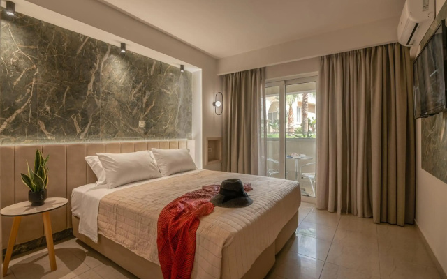 Castro Beach Hotel