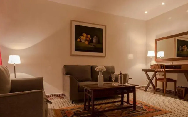 Soundouss Hotel