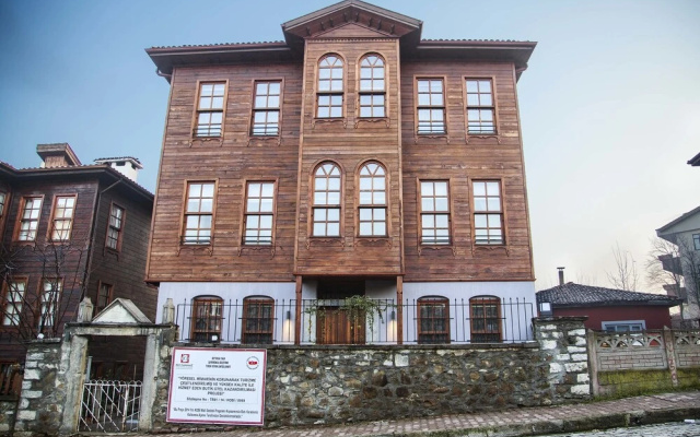 Kaf Konak