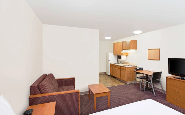 WoodSpring Suites Houston Willowbrook