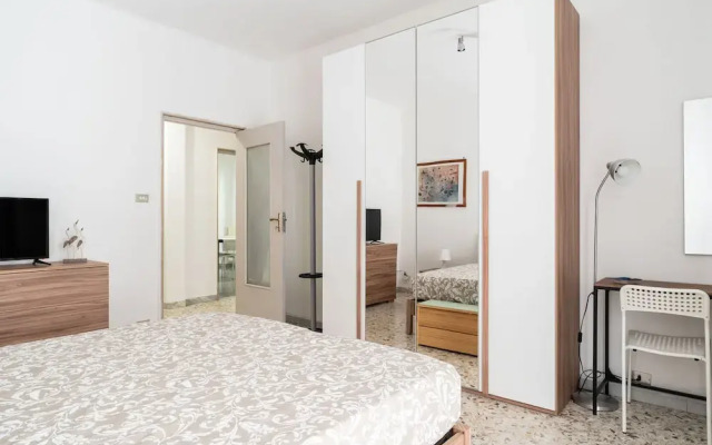 Bari Station Classic Apartment by Wonderful Italy