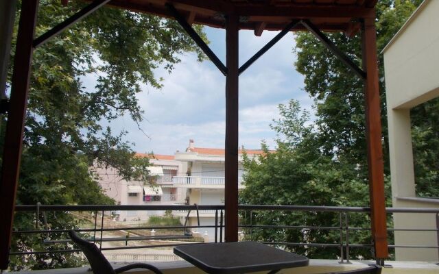 Kipos Resort