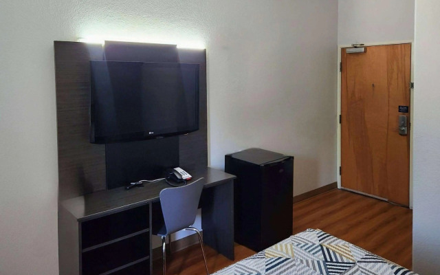 Baymont by Wyndham San Antonio Airport