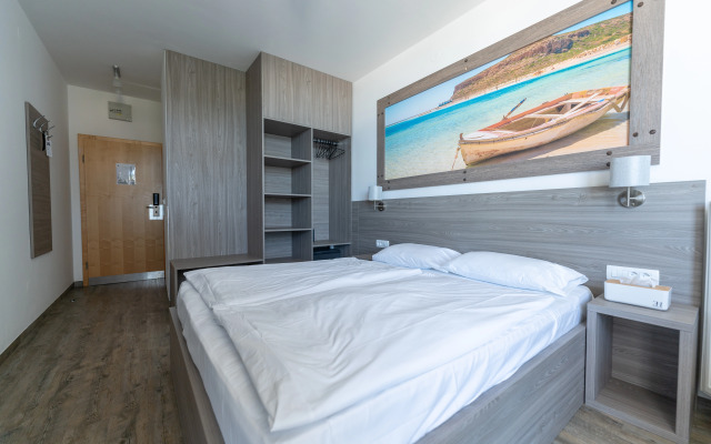 Barbara Piran Beach hotel