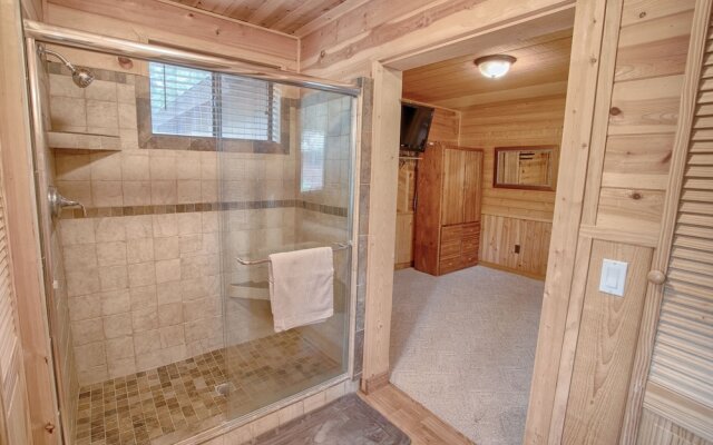 Pinetop Forty Niner 2 Bedroom Cabin