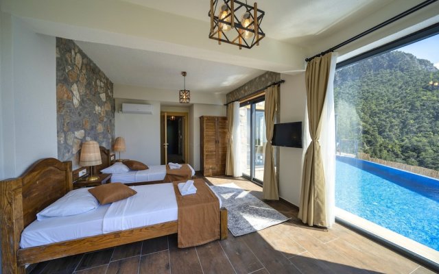 "villa Pine Private Located in a Quiet and Picturesque Location"
