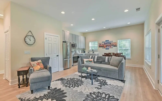 Cozy Tennessee Country Retreat on 5 Acres!