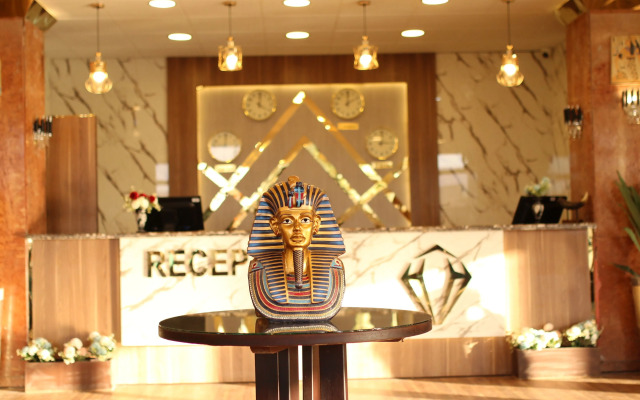 Luxor Hotel Armed Forces